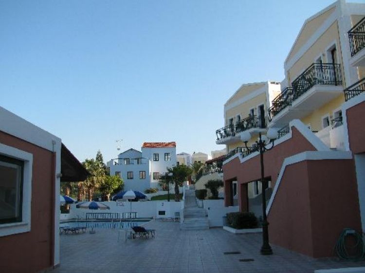 Camari Garden Hotel Apartments Gerani  Luaran gambar