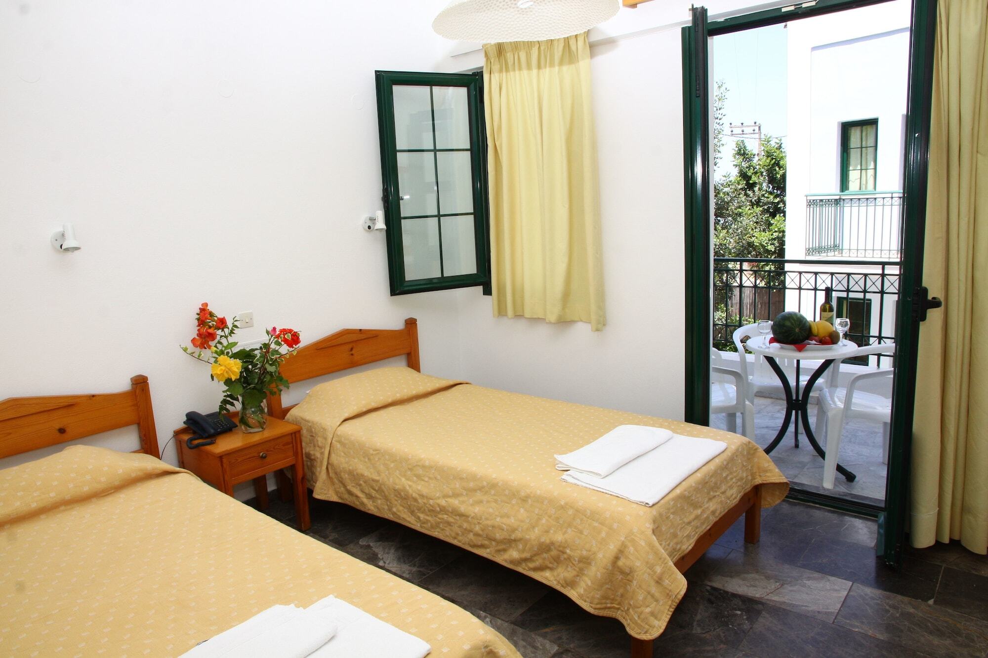 Camari Garden Hotel Apartments Gerani  Luaran gambar
